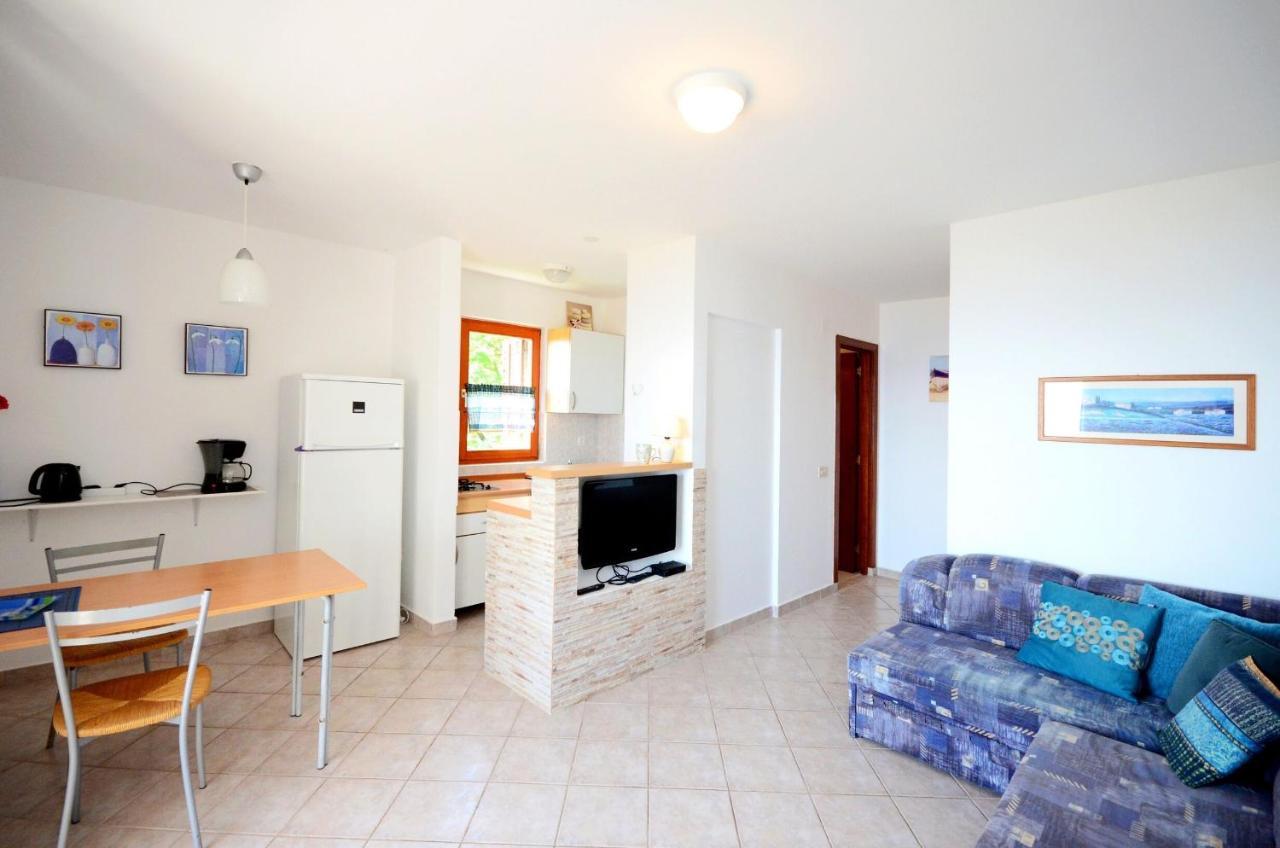 Apartment Andreas Ravni Exterior photo
